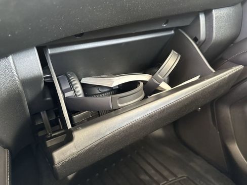 Certified 2024 Chevrolet Suburban High Country w/ Advanced Technology Package image 34