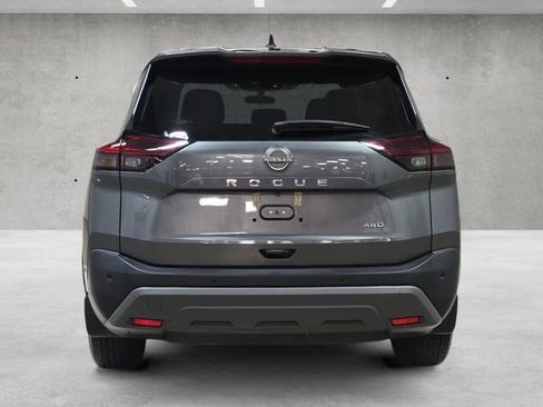 Used 2023 Nissan Rogue S image 15