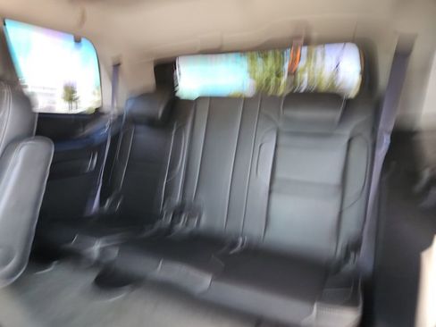 Used 2015 GMC Yukon Denali w/ Touring Package AWD/4WD image 22