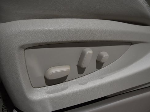 Used 2017 GMC Yukon Denali w/ Open Road Package image 17