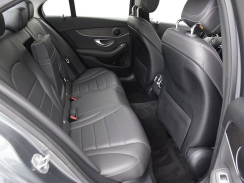 Used 2019 Mercedes-Benz C 300 Sedan image 19