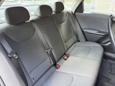 Used 2025 Kia K4 FWD image 26