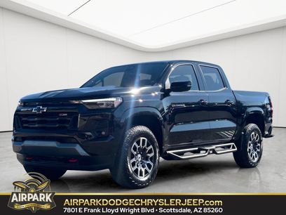 Used 2025 Chevrolet Colorado Z71 w/ Z71 Convenience Package 2