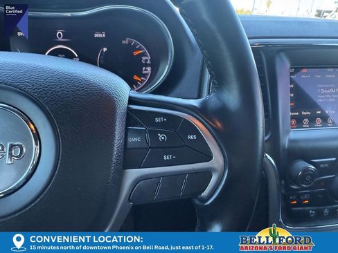 Used 2021 Jeep Grand Cherokee Laredo image 31