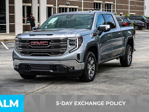 Used 2026 GMC Sierra 1500 SLT RWD image 4