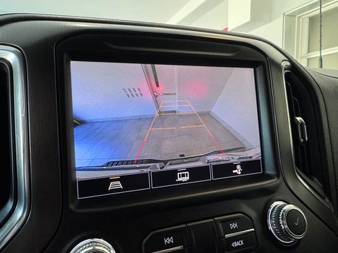 Used 2022 GMC Sierra 2500 AT4 image 20