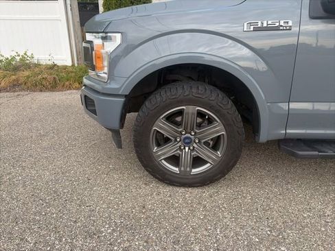 Used 2020 Ford F150 XLT w/ Equipment Group 302A Luxury AWD/4WD image 8