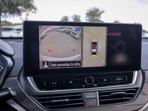 New 2025 Nissan Altima 2.5 SL image 14