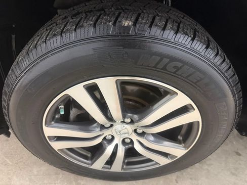 Used 2017 Honda Pilot EX-L image 10