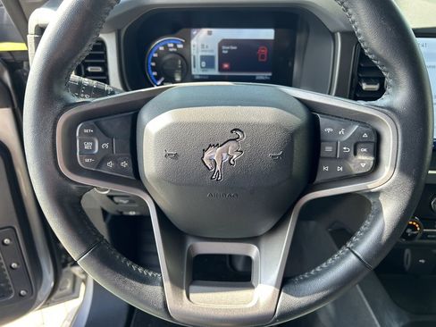 Used 2024 Ford Bronco Big Bend image 26