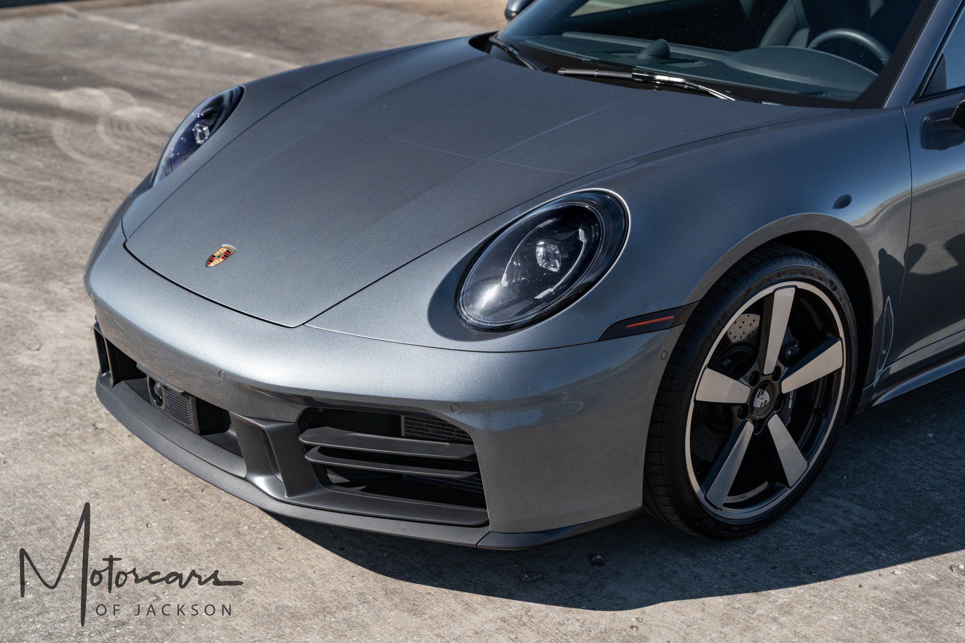 Used 2025 Porsche 911 Carrera RWD image 24