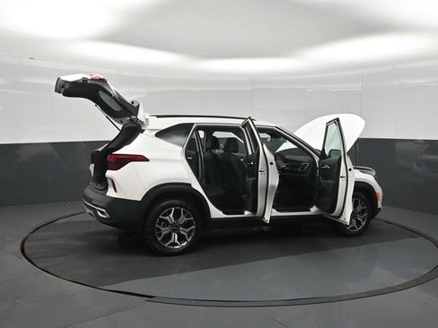 Used 2023 Kia Seltos EX AWD/4WD image 28