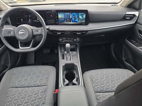 New 2026 Nissan Kicks SV w/ Cold Weather Package FWD image 12