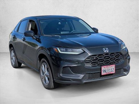 Certified 2024 Honda HR-V LX image 3