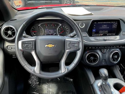 Used 2022 Chevrolet Blazer LT w/ Midnight/Sport Edition FWD image 6