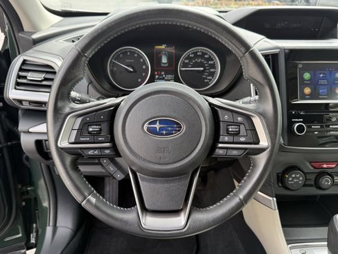 Used 2023 Subaru Forester Premium image 18