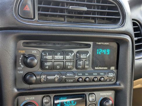 Used 1998 Chevrolet Corvette Convertible w/ Memory Pkg image 19