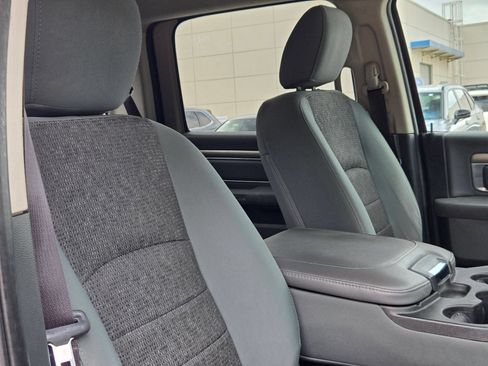 Used 2017 RAM 1500 Lone Star RWD image 30
