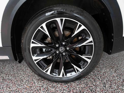 Used 2024 MAZDA CX-90 Plug-In Hybrid w/ Premium Pkg AWD/4WD image 30