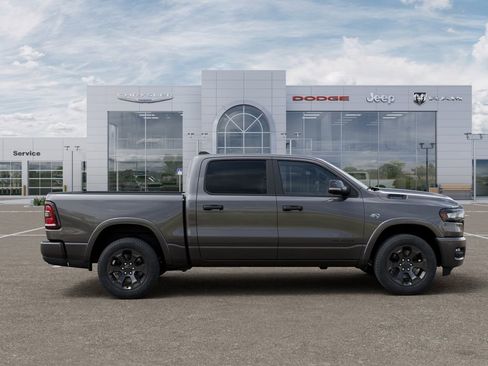 New 2026 RAM 1500 4x4 Crew Cab image 21