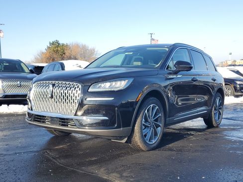 New 2026 Lincoln Corsair Premiere image 2