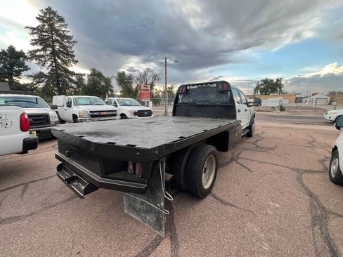 Used 2017 Ford F550 4x4 Crew Cab Super Duty image 7
