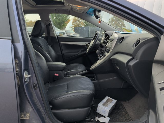 Used 2009 Pontiac Vibe GT FWD image 26