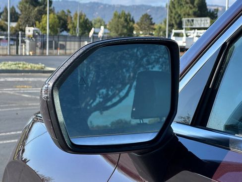 Used 2025 Hyundai Palisade SEL FWD image 55