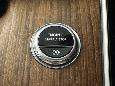 Certified 2023 Mercedes-Benz C 300 4MATIC Sedan image 26