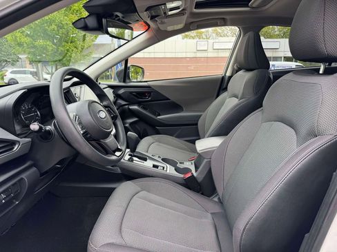 Used 2024 Subaru Crosstrek 2.0i Premium AWD/4WD image 17