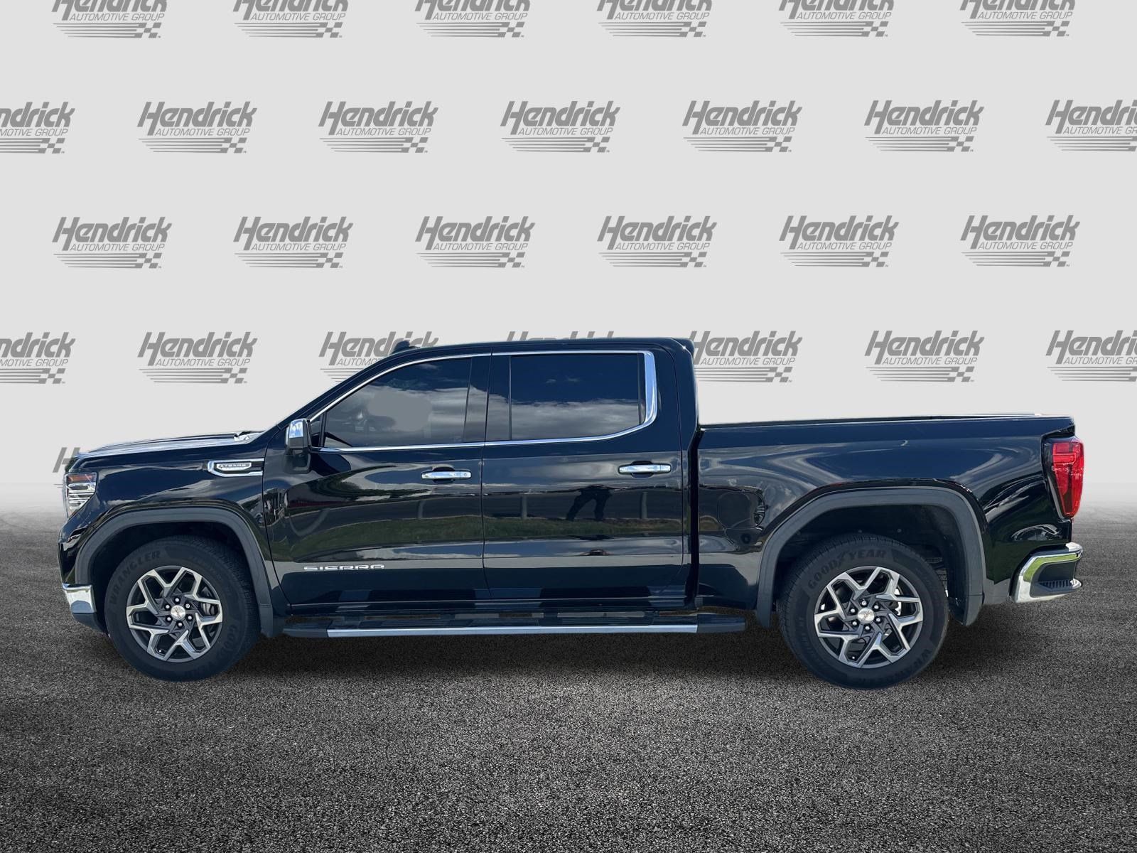 Used 2022 GMC Sierra 1500 SLT RWD image 7