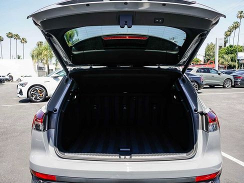 Used 2023 Audi Q4 e-tron Premium Plus w/ Premium Plus RWD image 26