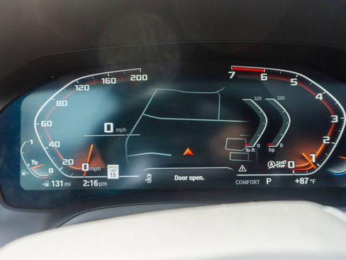 Used 2021 BMW 330i xDrive 330i xDrive w/ Convenience Package image 21