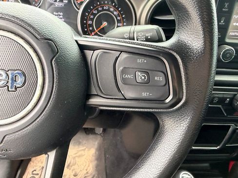 Used 2021 Jeep Gladiator Sport w/ Trailer Tow Package AWD/4WD image 27