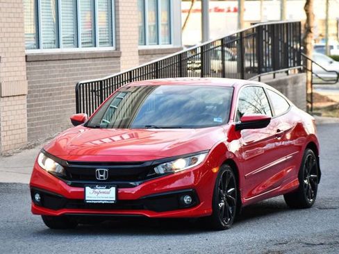 Used 2019 Honda Civic Sport image 3