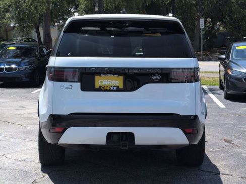Used 2022 Land Rover Discovery S R-Dynamic AWD/4WD image 6