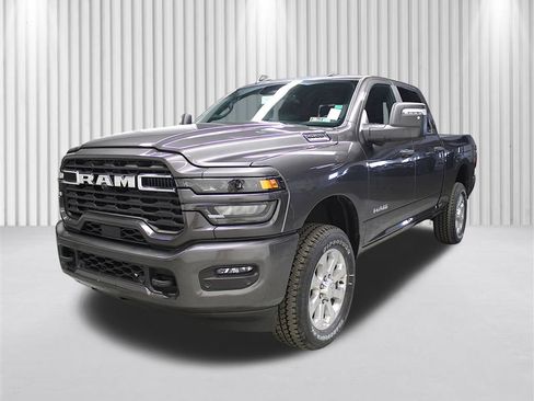 New 2026 RAM 2500 Big Horn AWD/4WD image 8