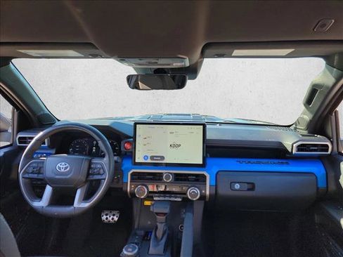 Used 2024 Toyota Tacoma TRD Sport w/ TRD Sport Upgrade Package image 18