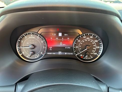 Used 2022 Nissan Armada Platinum w/ Captain's Chairs Package RWD image 25