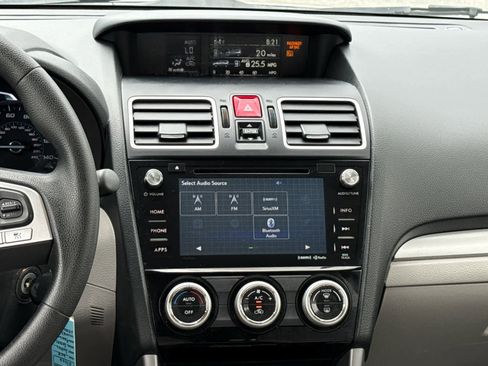 Used 2018 Subaru Forester 2.5i Premium AWD/4WD image 14