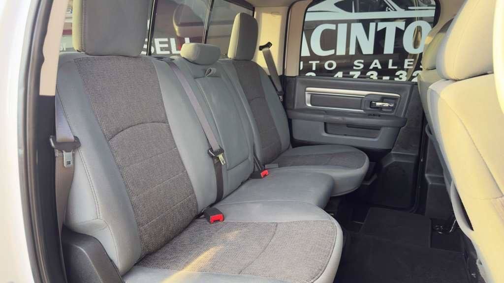 Used 2017 RAM 1500 Big Horn RWD image 18