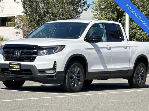 Certified 2025 Honda Ridgeline Sport image 8