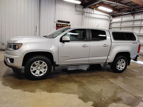 Used 2019 Chevrolet Colorado LT w/ LT Convenience Package AWD/4WD image 5