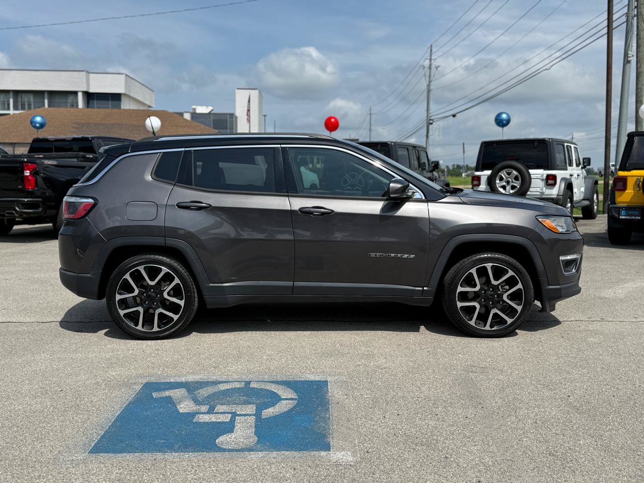 Used 2018 Jeep Compass Limited w/ Navigation Group FWD image 6