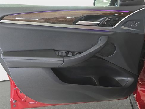 Used 2021 BMW X4 xDrive30i w/ Convenience Package image 26