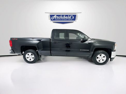Used 2019 Chevrolet Silverado 1500 LT AWD/4WD image 9