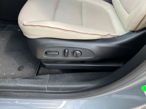 Used 2024 Buick Encore GX Avenir FWD image 28