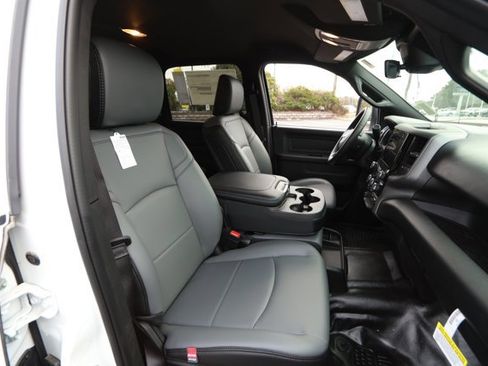 New 2026 RAM 3500 Tradesman w/ Chrome Appearance Group A image 25