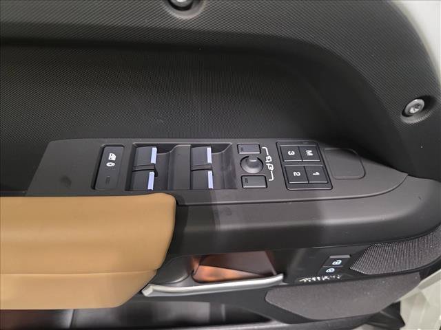 New 2026 Land Rover Defender 110 X-Dynamic SE AWD/4WD image 27