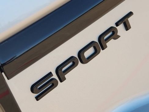 Used 2026 Land Rover Discovery Sport Landmark AWD/4WD image 8